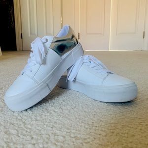 Marc Fisher Sneakers